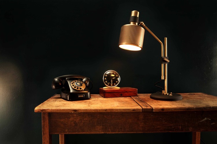 Riddle Table Lamp