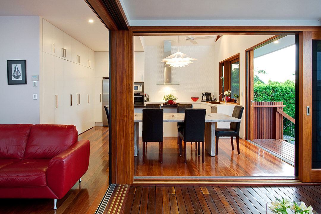 Clayfield-Bayview-dinning-room